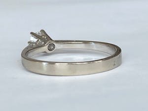 18 karaat witgouden ring met diamant ca  0.23 ct kopen? Bied vanaf 350!