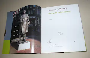Theo van de Vathorst - Hardcover boek, met pen gesigneerd/monogram/genummerd kaufen? Bieten Sie von 50!