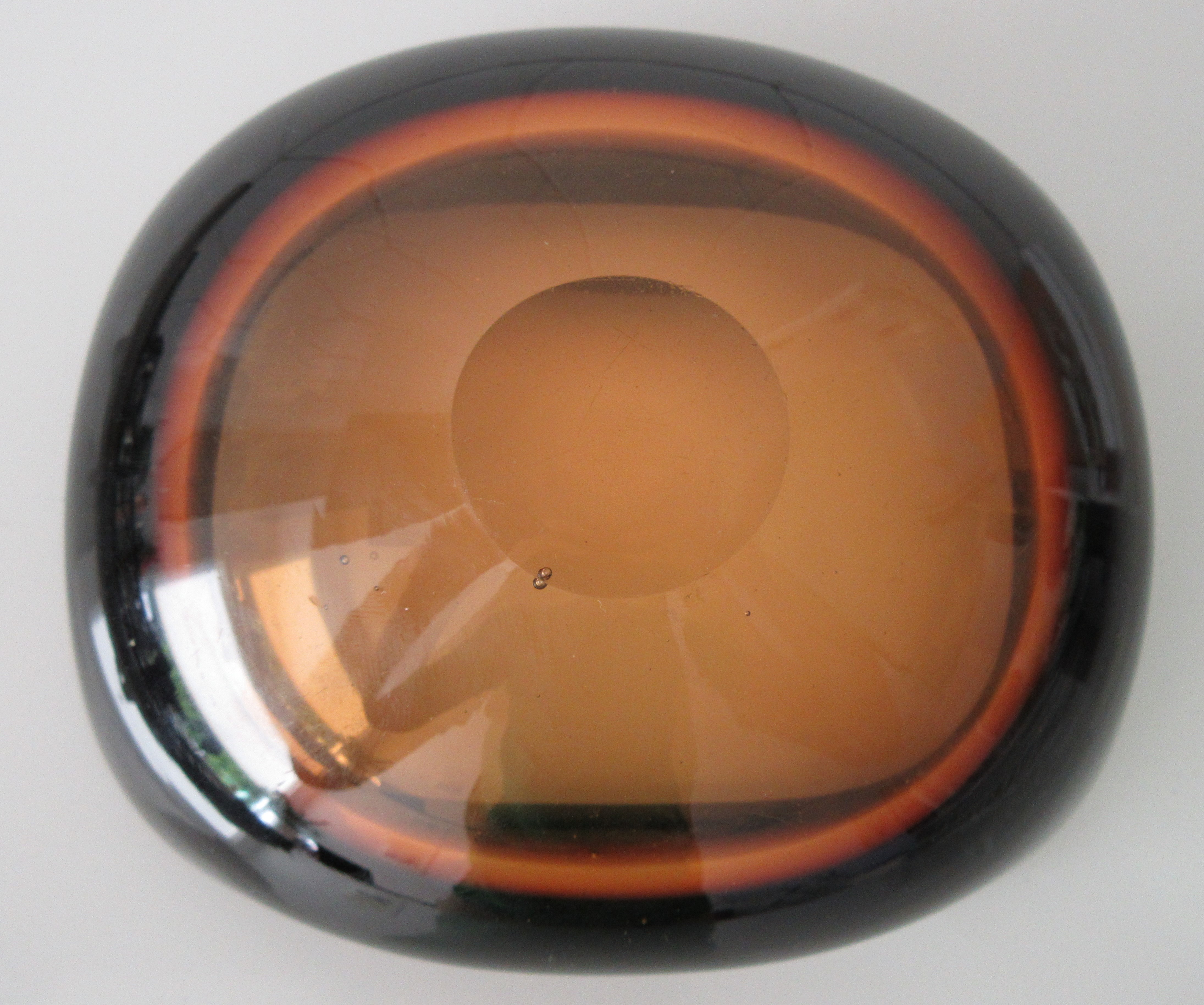 Niet of onleesbaar gesigneerd - Murano amber glazen sommerso vierkant schaaltje kopen? Bied vanaf 1!