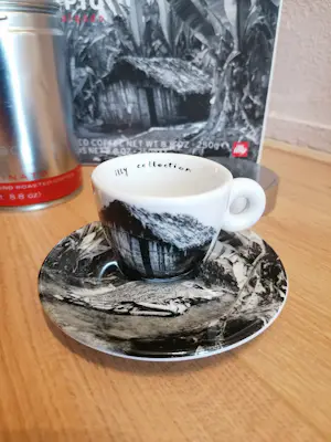illy Art Collection - illy collection - 2004 Sebastiao Salgado - In Principio 3 - Ethiopia espresso kopen? Bied vanaf 50!