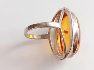 Baltisch Barnsteen en sterling zilveren ring, Modernistisch design. kopen? Bied vanaf 65!