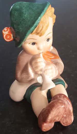 OUD (1923 !) beeldje van HUMMEL verkocht voor € 50!