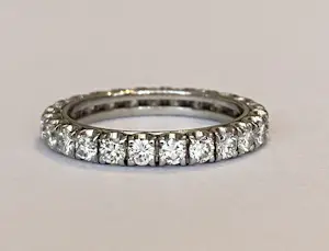 AcheterPlatina  alliance ring met diamanten ca 1,40 crt? Enchérissez de 1200!