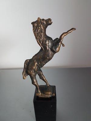 Ruurd Hallema - Bronzen beeld "Steigerend Paard" kopen? Bied vanaf 50!
