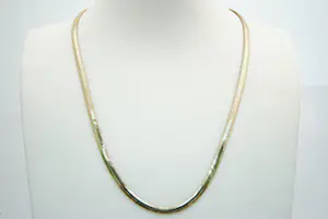 63 - Elegante 14 karaat geel gouden platte slangen collier kaufen? Bieten Sie von 980!