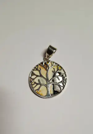 Nieuwe  hanger met  levensboom heeft een achterzijde twee kleurige agaat kopen? Bied vanaf 55!