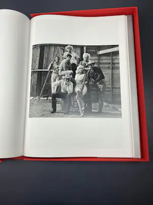 Elliott Erwitt - XXL Special Limited Edition gesigneerd/genummerd + gesigneerde Art Card kopen? Bied vanaf 750!