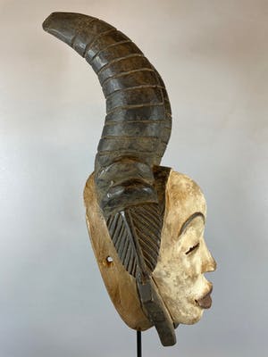 Punu - African mask from the Punu-Lumbo - Gabon. kopen? Bied vanaf 45!
