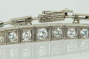 1277 - 14 krt "Art-Deco" witgoud en diamanten dames armband ca1.00ct verkocht voor € 670!