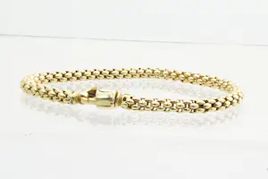 66 - Leuke 18krt geel -gouden popcorn of coreana armband met bicolor sluiting kaufen? Bieten Sie von 700!