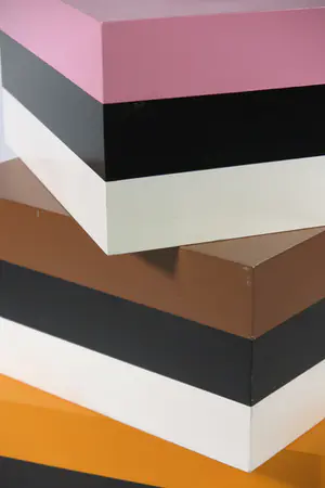 Ben Zegers - Drie beschilderde houten objecten, 3x nix kopen? Bied vanaf 100!