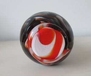 VB Opaline Florence - Gevlamd gekleurd opaline glazen vaasje kopen? Bied vanaf 1!