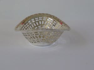 Niet of onleesbaar gesigneerd - Verzilverd Ajour bewerkte broodmand - A&R Sheffield - Engeland kopen? Bied vanaf 1!