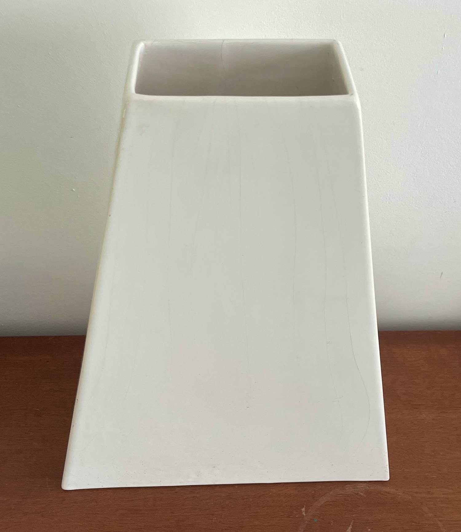 Keramiekfabriek Velsen - XL 80s design aardewerken vaas verkocht voor € 20!