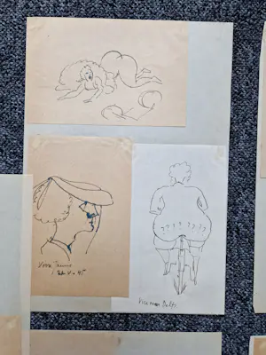 Toon Kelder - verzameling (inkt) tekeningen en schetsen "naakten" en foto's en catalogi kopen? Bied vanaf 60!