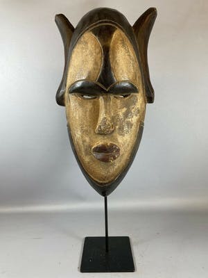 Igbo - 220264 African mask from the Igbo - Nigeria. kopen? Bied vanaf 50!