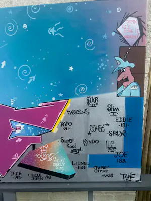 BLADE - King of Kings - Graffiti on Canvas: Royal but still Loyal kopen? Bied vanaf 2400!