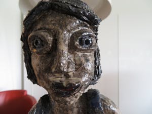 Niet of onleesbaar gesigneerd - Mysterieuze vrouw kopen? Bied vanaf 10!