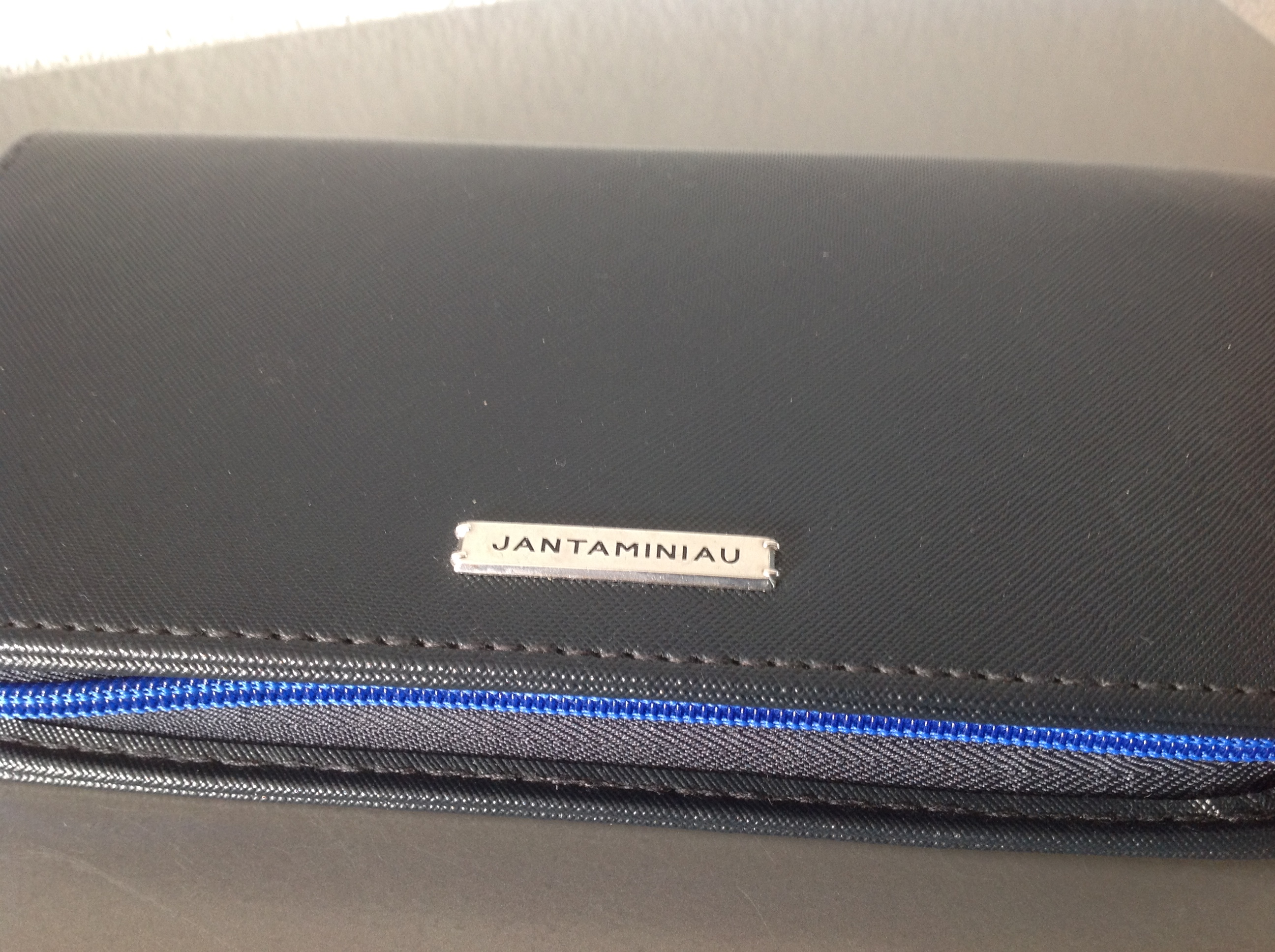 Jan Taminiau - KLM-etui kopen? Bied vanaf 9!