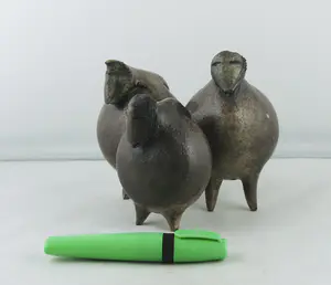 Henk Erkelens - Keramiek, Drie beestjes kopen? Bied vanaf 100!