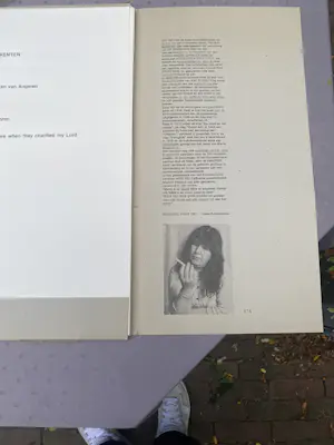 Aad de Haas - "Een Loflied voor een Liefde" Behoedster en minnares kopen? Bied vanaf 80!