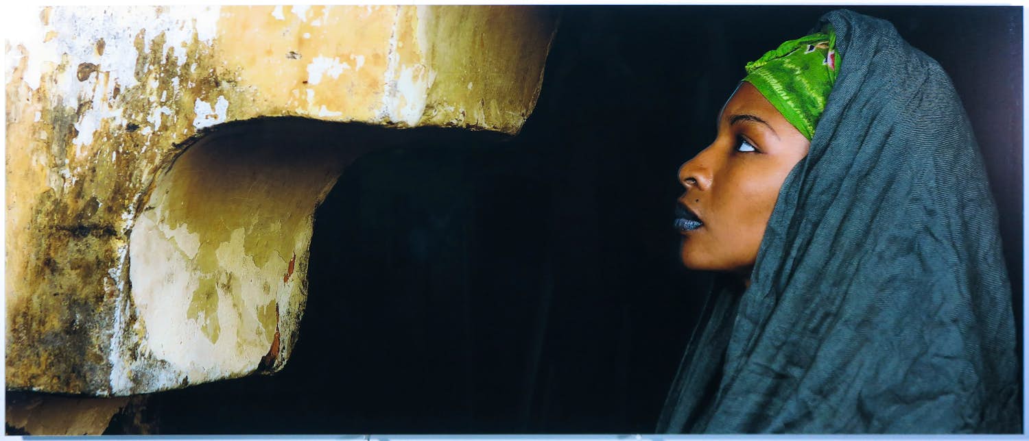 Angele Etoundi Essamba - Foto, Appartenance - Dibond verkocht voor € 80!