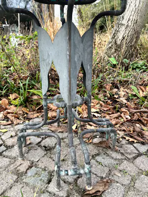 Cor de Ree - Tafel en feutuille van staal, glas-en-lood en koper kopen? Bied vanaf 800!