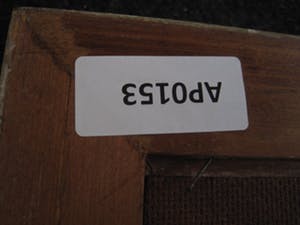 Niet of onleesbaar gesigneerd - Intrigerend olieverf op board "Kustlandschap bij invallende avond" gesigneerd kopen? Bied vanaf 10!