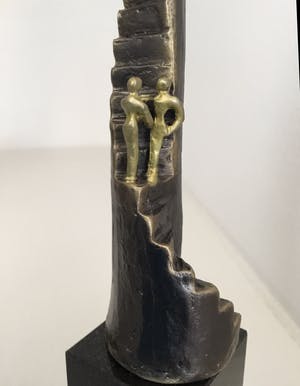 Corry Ammerlaan - Sculptuur “ De trap naar succes “ kopen? Bied vanaf 75!