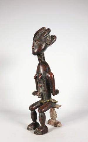 Afrikaans - Hout, Zittend vrouwfiguur kopen? Bied vanaf 1!