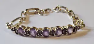 Nieuw zilveren armband gezet met 5 grote facetgeslepen Amethist en 6 kleine kopen? Bied vanaf 85!