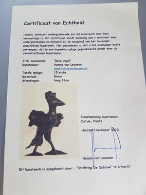 Brons (Onbekend) - Hennie van Leeuwen " Rare vogel " incl certificaat van echtheid kopen? Bied vanaf 150!