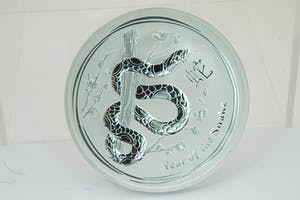 2434 -Massief 0.999 zilveren Australia 10$ "Year of the Snake" Munt - 2013 kopen? Bied vanaf 129!