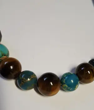 Nieuwe Ketting van natuurlijke turquoise en tijgeroog kopen? Bied vanaf 75!