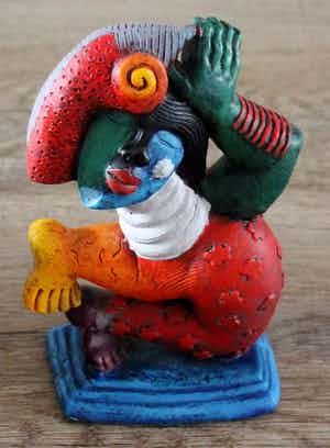 Clemens Briels - sculptuur Leaf from umbrella-tree in head verkocht voor € 99!