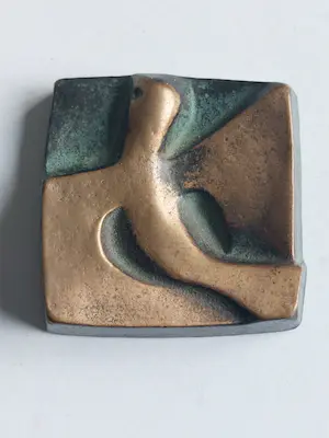 Brons (Onbekend) - Plaquette met een mooi gestileerde vredesduif kaufen? Bieten Sie von 50!