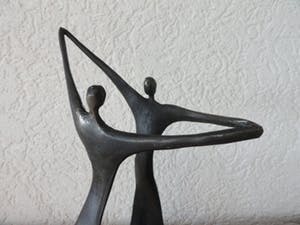 Corry Ammerlaan - Corry Ammerlaan van Niekerk van Artihove Sculptuur - De Dans - Verbronsd kopen? Bied vanaf 45!