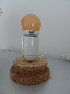 Niet of onleesbaar gesigneerd - Hamolite lampenkappen jaren ‘30 (Frans Hamers te Amsterdam) 2 stuks. kopen? Bied vanaf 1!