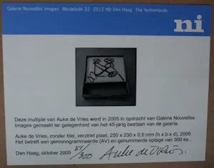 Auke de Vries - Beeld van verzinkte plaat - 2005 kaufen? Bieten Sie von 375!