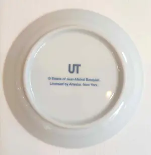 Jean-Michel Basquiat - klein keramisch bord door UNIQLO kopen? Bied vanaf 75!