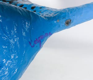 Niet of onleesbaar gesigneerd - Beeld van papier-maché, L'esquine (Groot) kopen? Bied vanaf 10!