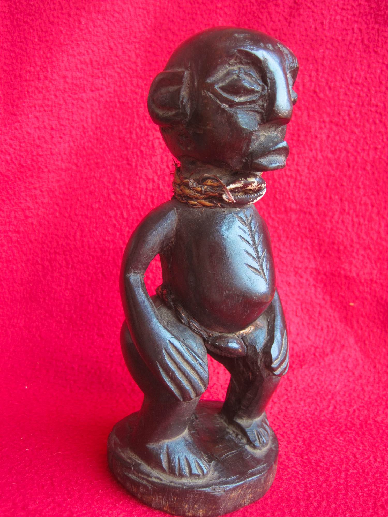 Want to buy Tikar - Ancestor statue? Bid from 40! | Kunstveiling.nl