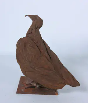 Paul Beckers - Twee sculpturen van ijzer en terracotta, Vogels + boek! kopen? Bied vanaf 200!