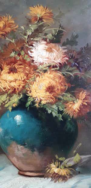 Tilly Moes - vaas met chrysanten verkocht voor € 50!