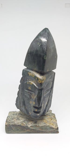 Niet of onleesbaar gesigneerd - Mexicaanse Sjamaan 2 gezichten groen marmer kopen? Bied vanaf 1!