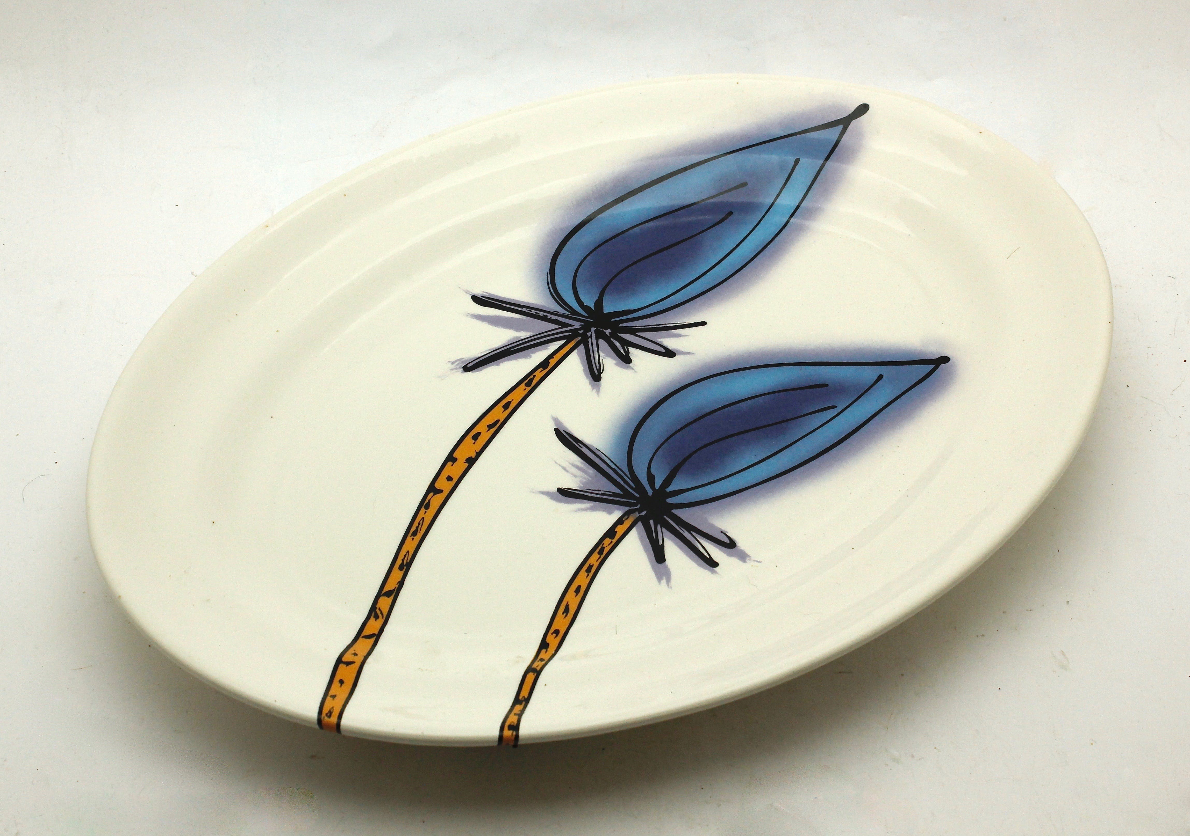 Jan Kamphuis - Grote schaal met floraal decor - 1980's kopen? Bied vanaf 9!