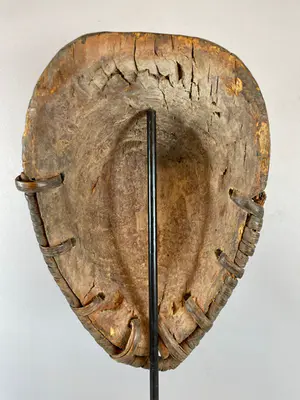 Bakongo - African Bakongo mask - Congo. kopen? Bied vanaf 45!