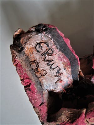 Erwin de Vries - Bijzondere handbeschilderde aardewerk sculptuur Abstract - gesigneerd kopen? Bied vanaf 20!