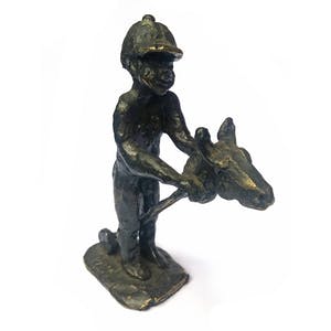 Astrid Veldhuyzen-Koppen - Jongen met zijn Stokpaard kopen? Bied vanaf 1!