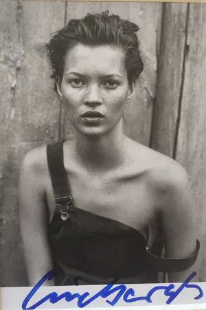 Peter Lindbergh - Kate Moss, Kate Moss, Harper's Bazaar New York, 1994 kopen? Bied vanaf 200!